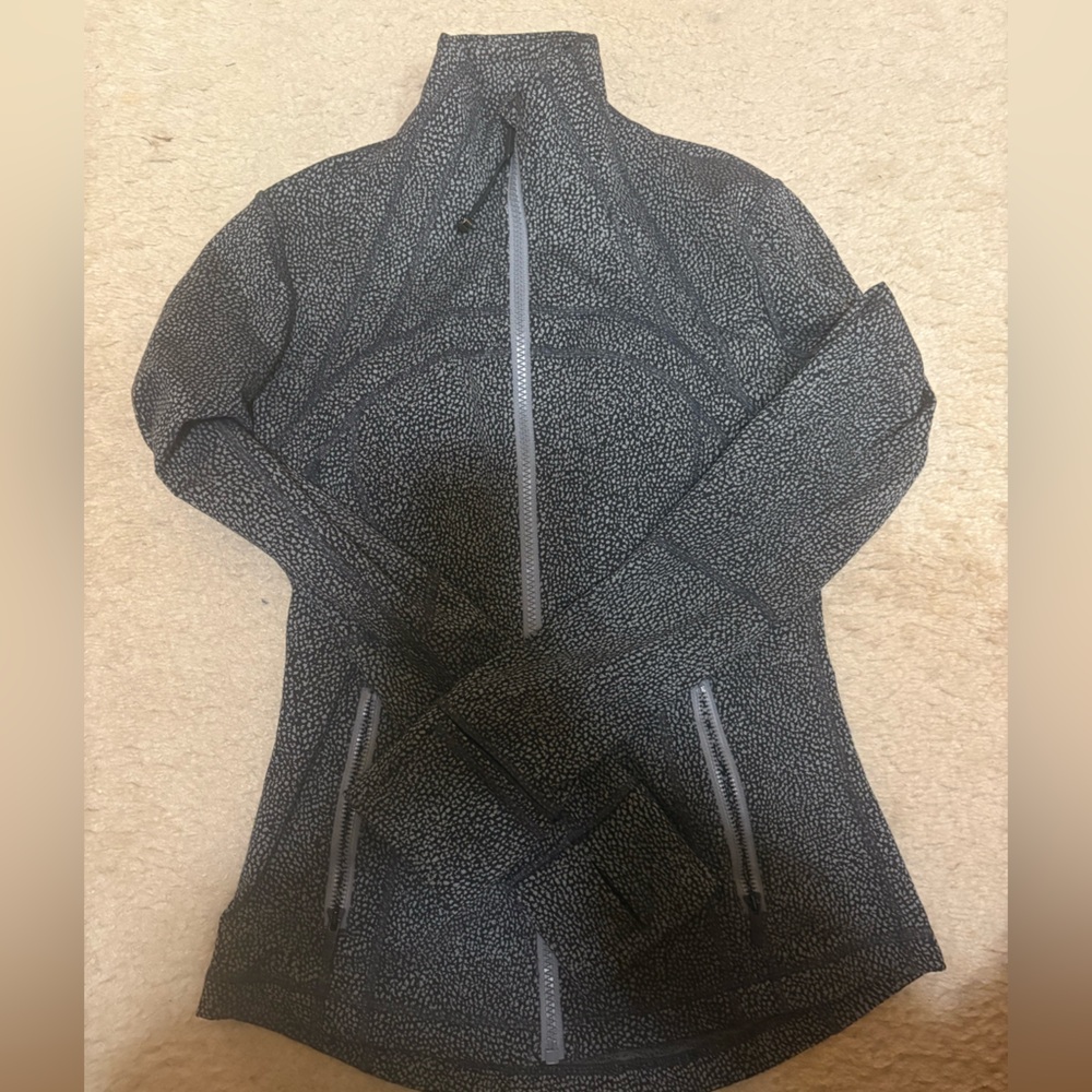 Lululemon define Jacket